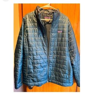 Womens Patagonia Nano Puff Size XXL dark green EUC
